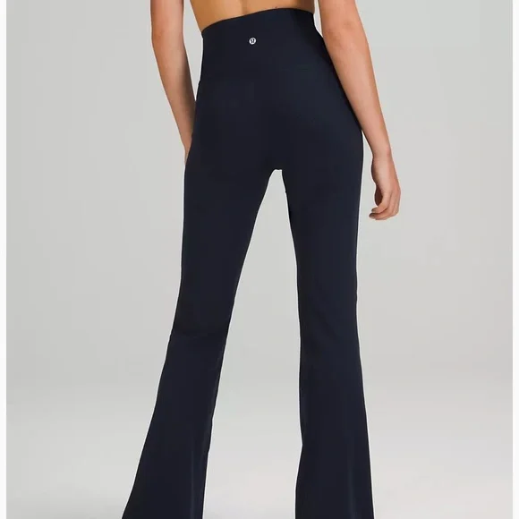 Lululemon Groove Pant SHR Flare Nulu - Picture 2 of 4